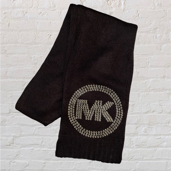 Michael Kors gold studded scarf 🧣 - Picture 4 of 7